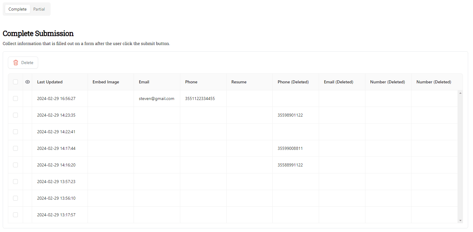 Submissions table with payment status column